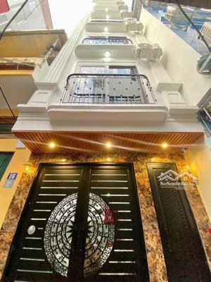 bán căn ccmn xây mới 8 tầng thang máy 2 mặt thoáng trước sau 12 phòng khép kín full nội thất