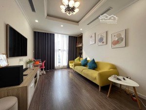 bán căn hộ 3pn/95m2 view bể bơi/ full đồ/ đã có sổ/ giá: 9 tỷ bao phí/ lh: 