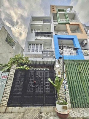 cho thuê nhà 1 trệt 3 lầu 4pn 4x16m hẻm xe hơi 793 trần xuân soạn khu kiều đàm