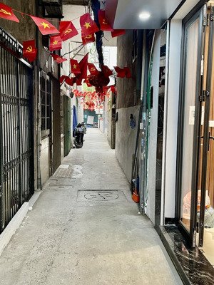 duy nhất 1 căn - nhà trương định 30m - 4 tầng - giá 7.5 tỷ ( còn thương lượng )