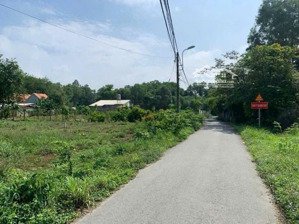 bán đất 2 mt đường nhựa 1/ tl15, dt: 22m x 48m, diện tích=964m2 có 600m2 thổ cư, giá chỉ 5,6 tỷ