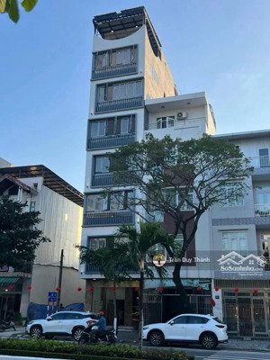 bán nhanh tòa nhà văn phòng 8 tầng mới 100% vị trí trung tâm hải châu, đà nẵng