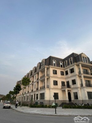 danh sách liền kề biệt thự cần bán tại jade square! giá chỉ 31 tỷ