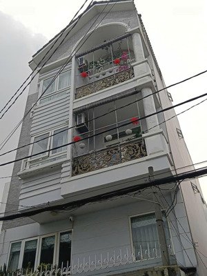 mình bán nhà đẹp, giá rẻ, đường trường chinh, q.tân bình, chỉ 8.9 tỷ alo nhân 