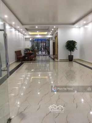 bán căn nhà 2 mặt tiền trước, sau. trong khu đô thị waterfront, sát chân 3 tòa chung cư của nhật