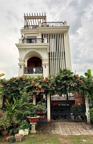 bán đất tặng nhà 5 tầng - full nội thất mặt tiền ngay trương văn bang, q2 - 7x18,5m - chỉ 165tr/m2