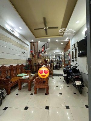 nhà đẹp tỉnh lộ 10 - sát khu tên lửa - (4.5x12m) - 4pn - hẻm ô tô- giáp q6 - 3p ra aeon - chỉ 7.3 t