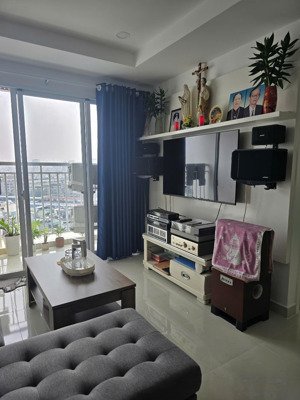 cần bán gấp chung cư hoa sen sổ hồng sẵn, 2 phòng ngủ quận 11