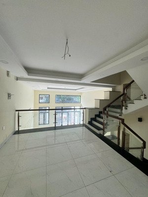 cho thuê nhà 6x20 1l st 4pn 5wc 36tr tl đặng thùy trâm p13 bt