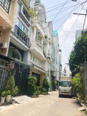 bán nhà quận 8 dương bá trạc- 60m2 - hẻm xe tải - 2 tầng - chỉ nhỉnh 7.x tỷ