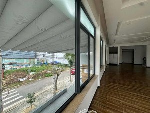 35tr/280m2.cho thuê nhà 2 mặt tiền, 3 tấm, đường nguyễn xiển,sát phường ngũ hành sơn, đ nẵng