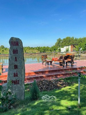 khu vườn nghỉ dường vip nhất khu vực núi chứa chan, hơn 3,7ha, giá 28 tỉ. lh 