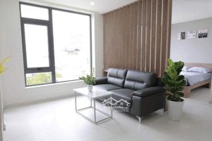 1pn ban công máy giặt riêng, gần cầu bason, bến nhà rồng, nguyễn huệ