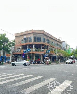 cho thuê nhà mặt phố, đường phan văn trị, 180 triệu, 300m2, nhiều tiện ích đẹp