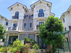 bán biệt thự 3 tầng phong cách hiện đại tại kdt vsip từ sơn , giá đầu tư chỉ hơn 9 tỷ