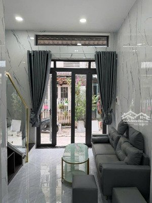 bán nhà hẻm 4m huỳnh tấn phát, tân thuận tây, quận 7 3 tầng giá 3,7 tỷ