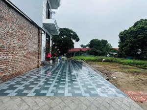 giờ này mà bỏ lỡ lô 2 tỷ quanh lõi cnc hòa lạc thì tiếc lắm! (phú cát - dt: 106,8m2)