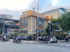 ngộp bank - mặt tiền gò dầu, q. tân phú - dt: 9x20m - 5 tầng - hđt: 180 triệu - giá: 39 tỷ