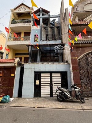 kiếm đâu ra nhà công hoà 4 tầng, 110m2 ngang hiếm gần 5m, mà giá chỉ 14 tỷ