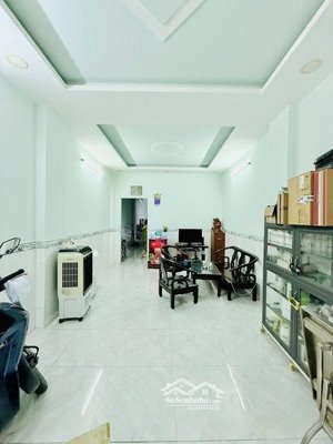 giáp tân bình quận 11 hẻm xe hơi tránh nhà đẹp 2 tầng 4 phòng ngủ 85m2 nở hậu nhỉnh 8 tỷ