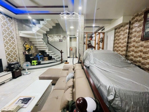 bán nhà 4 tầng, hẻm 6m - ngay trường chinh, gần ga metro - 83m2, ngang 7m - 10tỷ7