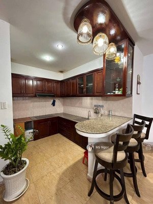 bán căn hộ seaview kđt chí linh sổ hồng lâu dài 62m2,1pn, full nội thất cao cấp nhỉnh 2 tỷ