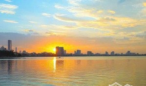 bán nhà âu cơ 145m2, 9 tầng 1 hầm giá: 42 tỷ. tây hồ