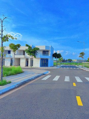 bán lô biệt thự 7x19 kdc đường 28, kcn hòa long | full thổ cư