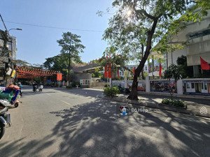 lô góc 3 mặt tiền 130m thanh xuân hiếm cực hiếm