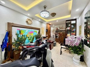 cần bán nhà phân lô phố xã đàn