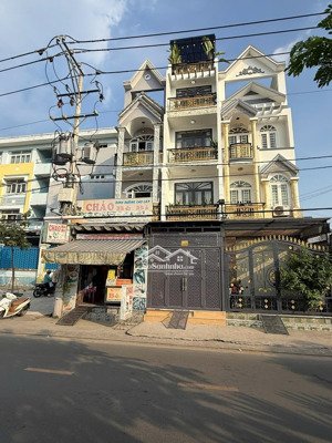 bán nhà mặt phố tại bình đông 3 lầu siêu phẩm view sông