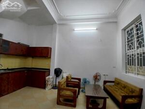 CẦN BÁN GẤP NHÀ CHÙA BỘC ĐỐNG ĐA 30m2, 5 TẦNG MẶT TIỀN 5m GIÁ 8.5 TỶ