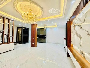 nhà rẻ- nhà phố - hồ tùng mậu 35m2 - 5 tầng - 8,3 tỷ- kinh doanh sầm uất- dòng tiền ổn định -