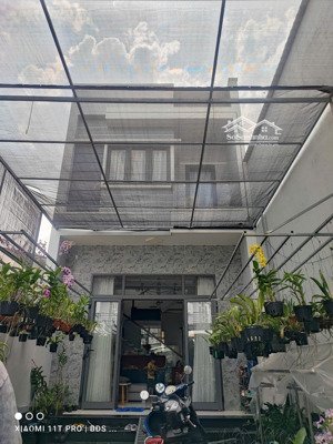 cho thuê nhà 2 tầng hxh đs4 ngang 5 dài 20m, 9tr/tháng