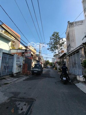 bán nhà mặt tiền đuờng số 10 p.tnpb 103m2 full thổ cư giá 7 tỉ 699.