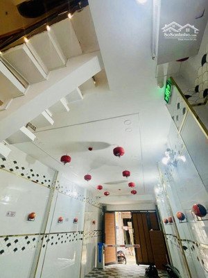 bán căn hộ dịch vụ gò vấp, thu nhập 56 triệu/tháng, hẻm xe tải thông, 80m, giá 11 tỷ 68