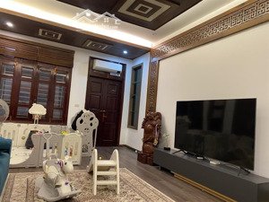 bán nhà cổ nhuế 50m2, 7 tầng, thang máy, ô tô vào nhà, pháp lý rõ ràng, nhà đẹp ở sướng.