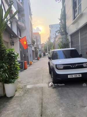 nhà mới, 5 tầng 6pn hđt 20tr/th - hxh trần bình trọng, bt - dt: 4,3 nở hậu 5,7x11m (53,4m2) - 11 tỷ