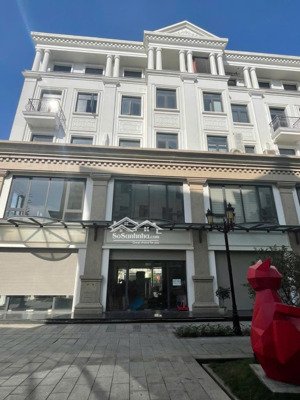 nhỉnh 9 tỷ sở hữu shophouse tmdv tại vinhomes ocean park gia lâm.