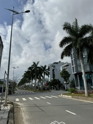 bán đất trung lương 17 - đảo vip, thông thẳng sông, xây 7 tầng đối diện biệt thự - 7,x tỷ