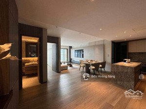 chính chủ gửi bán cc diamond flower: 116m2-126m2-161m2-173m2, lh 