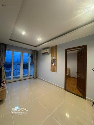 [tin thật] cho thuê sky center 3 phòng ngủ, nội thất cơ bản, giá rẻ 18 triệu