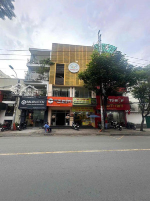 sản phẩm siêu hiếm - bán nhà mặt tiền đồng đen - ngang 8m - dtsd : 472m2 - 4 tầng - vị trí cực đẹp