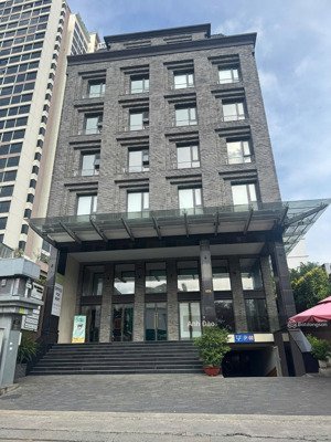 ngang 12m nở hậu 26m mặt tiền nhận diện cực tốt cho f&b & showroom