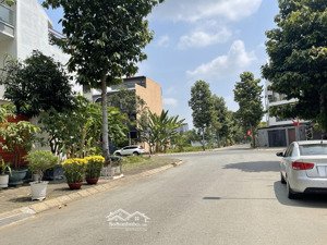 chính chủ bán nhanh lô đất 216m2(9x24) kdc nam phan kikyo sổ riêng, giá rẻ nhất thị trường 18.6 tỉ