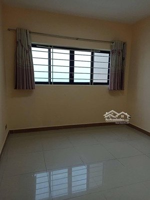 chung cư lakai, nguyễn tri phương,q5: 2 phòng ngủ, nội thất, 9,tr/th