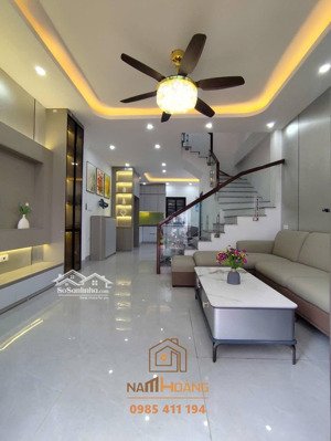 (ảnh thật 100%) nhà bình minh,thanh oai vuông vắn full nội thất như ảnh, ôtô đỗ sát nhà~45m2x4tx4pn