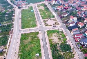 đấu giá công luận 2 - văn giang giáp đô thị alluvia, sân bóng pvf, đại lộ đông tây giá đầu tư