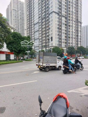 lô góc hàm nghi liền kề vinhomes 192m2 giá 75 tỷ