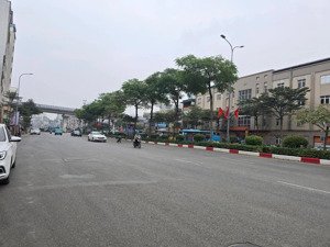 bán gấp nhà mặt phố ô chợ dừa, đống đa, hà nội, dt 65m2, mt 5,5m, 5 tầng tm, 40 tỷ